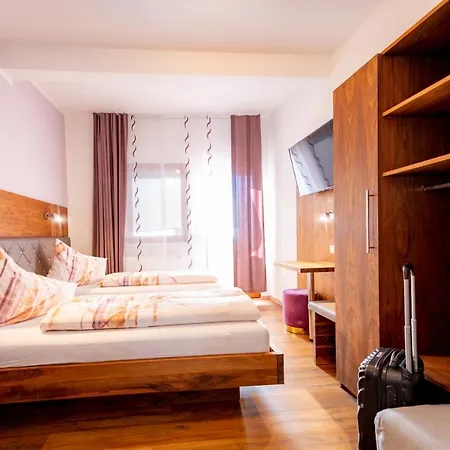 Sandhof 3*