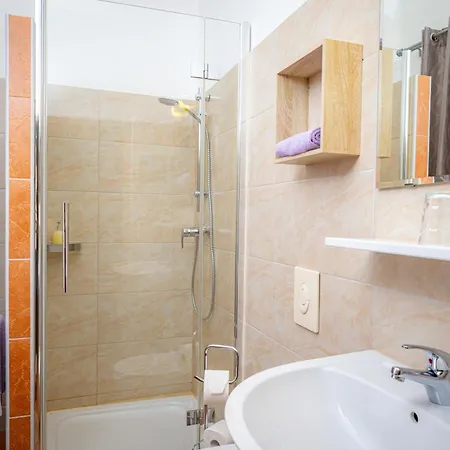 Guest house Sandhof 3*